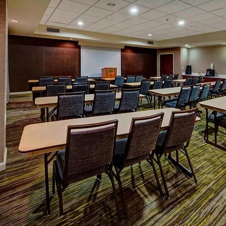 Courtyard By Marriott Alexandria Hotel Eksteriør billede